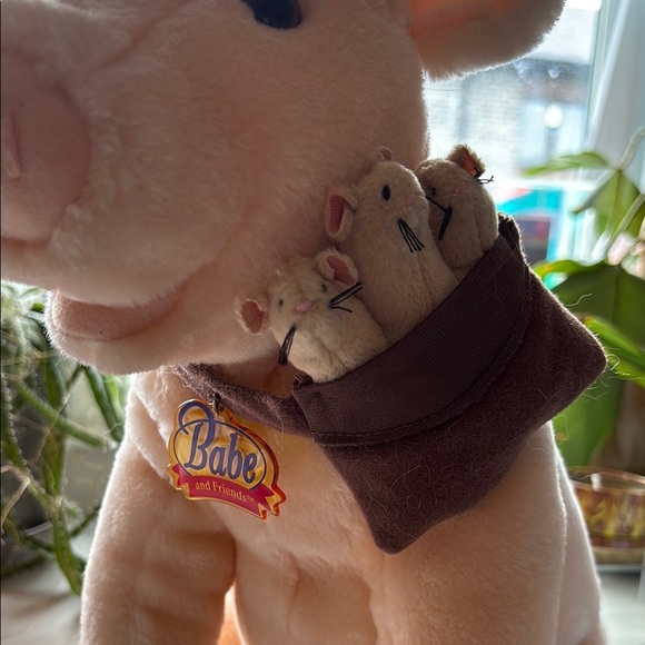 Vintage 1998 talking Babe in the big cityPlush Toy with mice - Picture 3 of 6